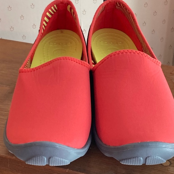 Orange Crocs. Only worn once. - Picture 1 of 6